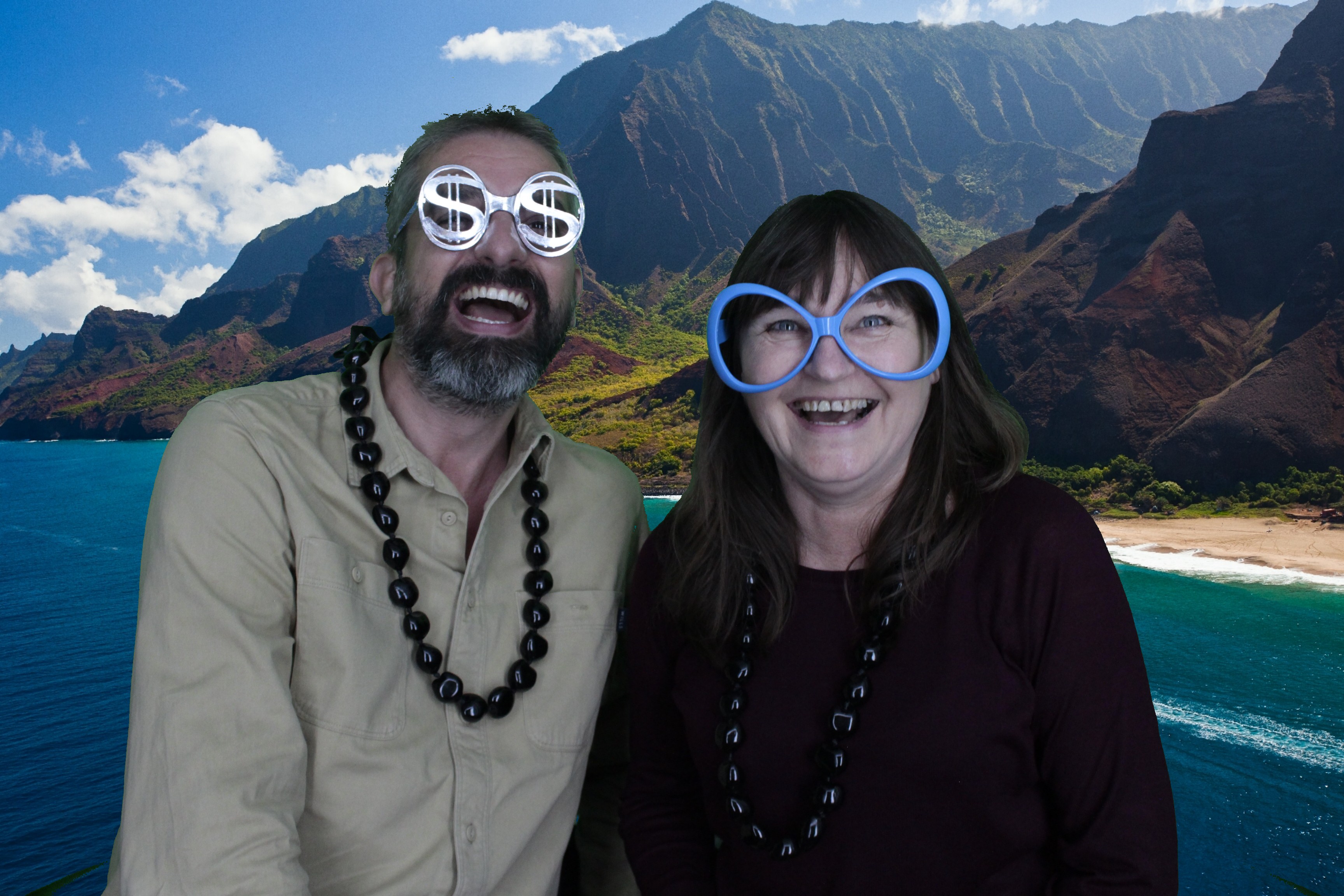 Hawaii Theme Virgin Holidays | View more photos from the event at gallery.myphotoboothexperience.co.uk/u/MyPhotoBoothExperienceLtd/Hawaii-Theme-Virgin-Holidays
